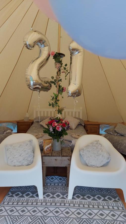 Hopgarden Glamping - Luxury 6M Bell Tent Wadhurst Экстерьер фото