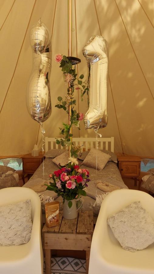 Hopgarden Glamping - Luxury 6M Bell Tent Wadhurst Экстерьер фото