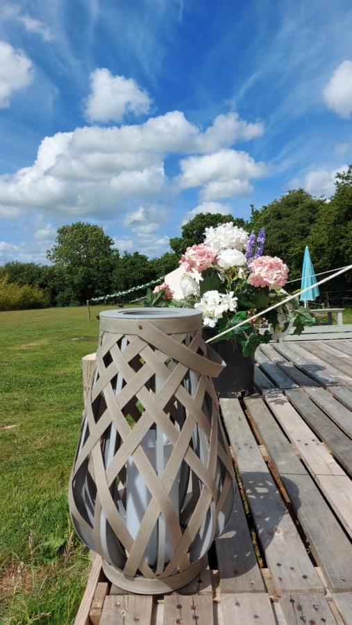Hopgarden Glamping - Luxury 6M Bell Tent Wadhurst Экстерьер фото